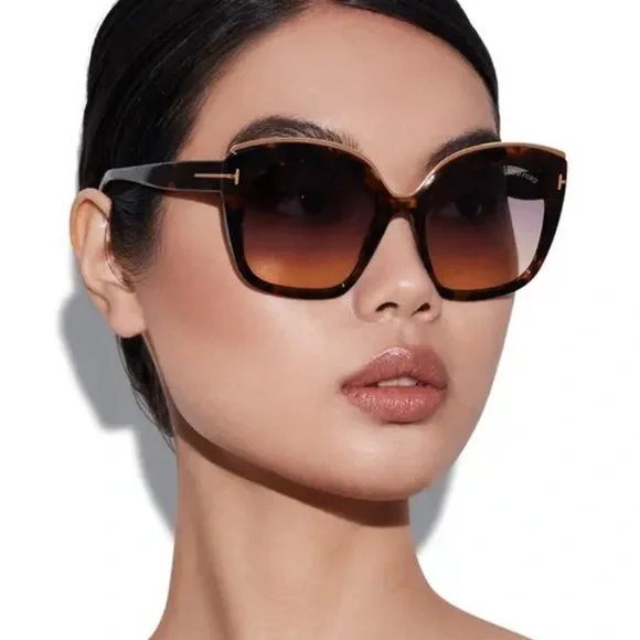 Tom Ford Tortoise Shell Sunglasses - Picture 1 of 6